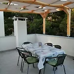 Lucija *
