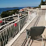 Apartment Lucija *