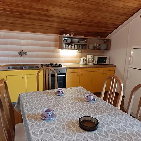 Lucija Apartment Primosten