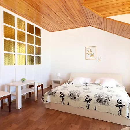 Apartament Lucija