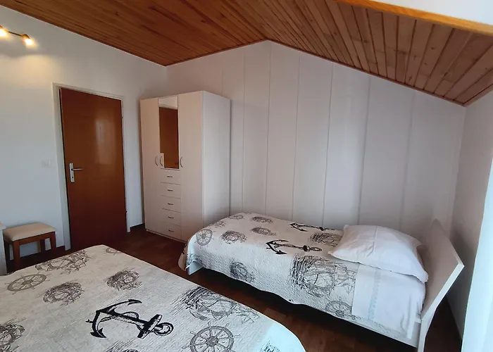 Lucija Appartement *