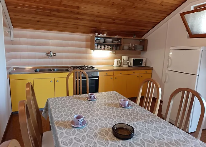 Lucija Appartamento Primošten